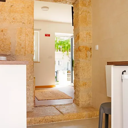Sucasa Full House With Terrace 5 Min From Centre Coimbra
