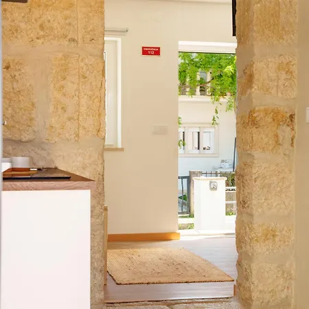 Apartment Sucasa Full House With Terrace 5 Min From Centre Coimbra